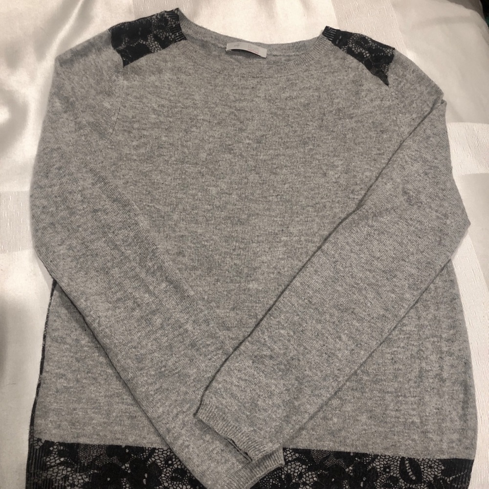 100% Cashmere Sweater- Gray and Black- Small